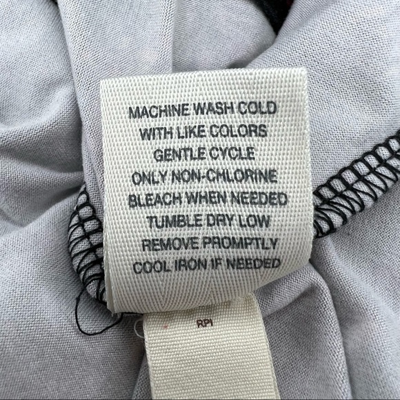 M Mudd Brand Sleeveless Black And Pink Boho Print Shift Dress Keyhole Neckline - Picture 7 of 8